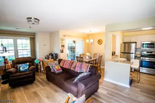 207 Cambridge Ct, Clifton, NJ 07014 - Photo 5