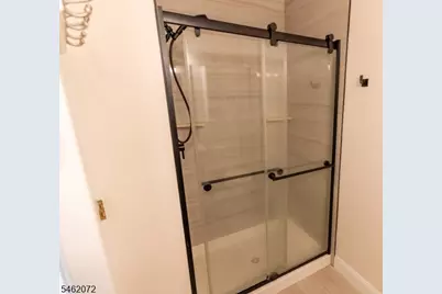 207 Cambridge Ct, Clifton, NJ 07014 - Photo 19