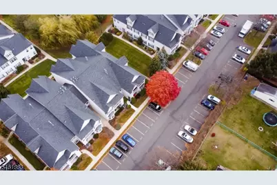 207 Cambridge Ct, Clifton, NJ 07014 - Photo 1