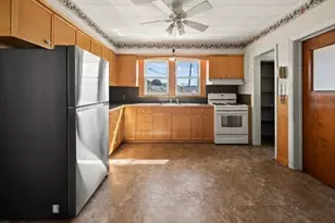 411 Hazel St, Clifton, NJ 07011 - Photo 25