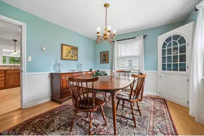 926 Steib Ter, Union Township, NJ 07083 - Photo 5