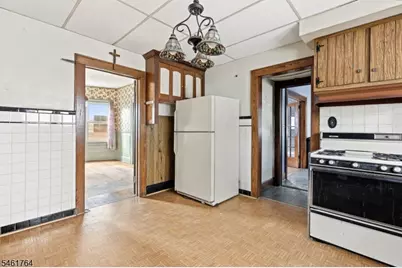 11 Elmer St, Raritan, NJ 08869 - Photo 19