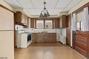 11 Elmer St, Raritan, NJ 08869 - Photo 15
