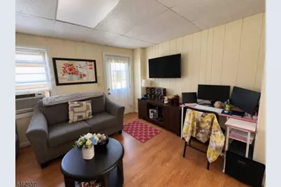 274A Sitgreaves St, Phillipsburg, NJ 08865 - Photo 3