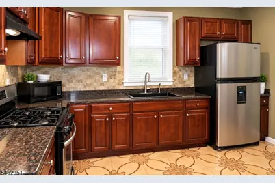 1083 Grove St, Irvington, NJ 07111 - Photo 21