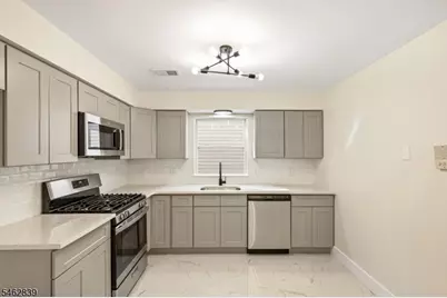 236 Avon Ave, Newark, NJ 07108 - Photo 9