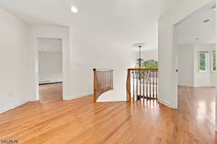 16 Sunset Dr, Nutley, NJ 07110 - Photo 11