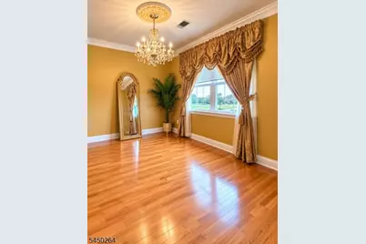 34 Roosevelt St, New Brunswick, NJ 08901 - Photo 5