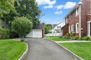 1103 Kensington Ave, Plainfield, NJ 07060 - Photo 23