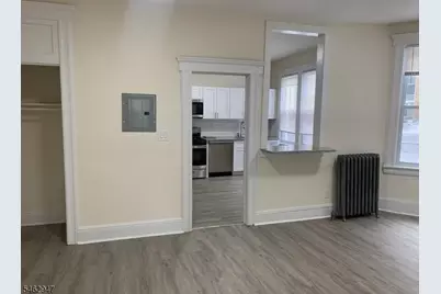 334 Bloomfield Ave #6, Montclair, NJ 07042 - Photo 3