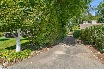 52 Division, 75 Valley View, Summit, NJ 07901 - Photo 35