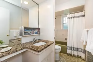 157 Laurel Ave, Livingston, NJ 07039 - Photo 25