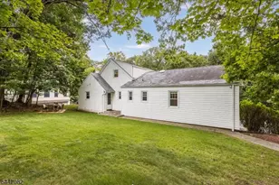 157 Laurel Ave, Livingston, NJ 07039 - Photo 33