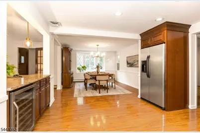 157 Laurel Ave, Livingston, NJ 07039 - Photo 9