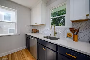 160 Clairmont Terrace, Orange, NJ 07050 - Photo 7