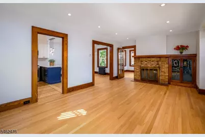 160 Clairmont Ter, Orange, NJ 07050 - Photo 3
