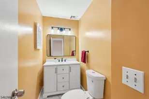 33 Aycrigg Ave, Passaic, NJ 07055 - Photo 21