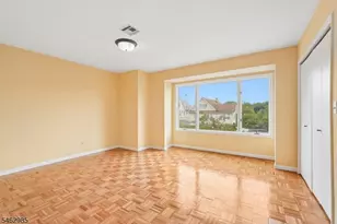 33 Aycrigg Ave, Passaic, NJ 07055 - Photo 15