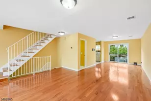 33 Aycrigg Ave, Passaic, NJ 07055 - Photo 27