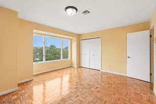 33 Aycrigg Ave, Passaic, NJ 07055 - Photo 11