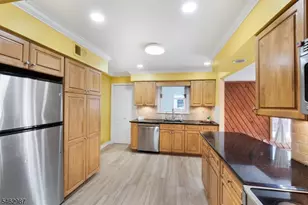 24 Fleetwood Dr, Rockaway Township, NJ 07866 - Photo 7