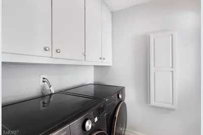 24 Fleetwood Dr, Rockaway Township, NJ 07866 - Photo 15