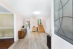 24 Fleetwood Dr, Rockaway Township, NJ 07866 - Photo 3