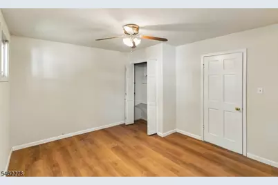 68 Glenwood Ave, Parsippany, NJ 07034 - Photo 11