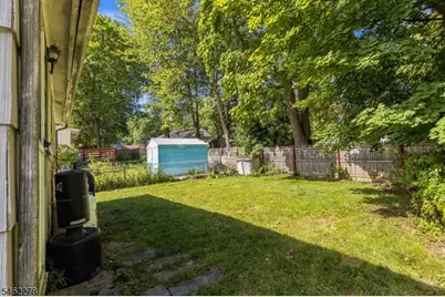68 Glenwood Ave, Parsippany, NJ 07034 - Photo 17