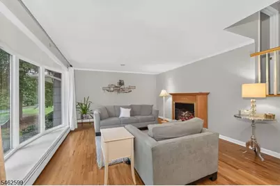 8 Molly Bee Rd, Raritan Township, NJ 08822 - Photo 5