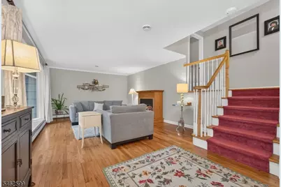 8 Molly Bee Rd, Raritan Township, NJ 08822 - Photo 3