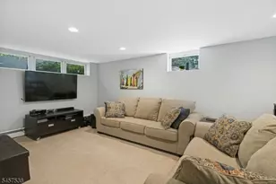 33 Douglas Dr, Montville Township, NJ 07082 - Photo 23