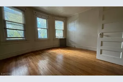 54 Olive St, Bloomfield, NJ 07003 - Photo 5