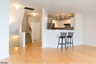 911 Hawley Ct, Denville, NJ 07834 - Photo 5