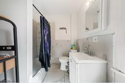 142 Greenwood Ave, East Orange, NJ 07017 - Photo 13