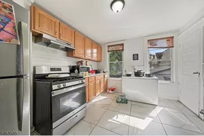 142 Greenwood Ave, East Orange, NJ 07017 - Photo 5