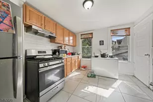 142 Greenwood Ave, East Orange, NJ 07017 - Photo 5