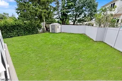 38-28 Brookside Ave, Fair Lawn, NJ 07410 - Photo 49