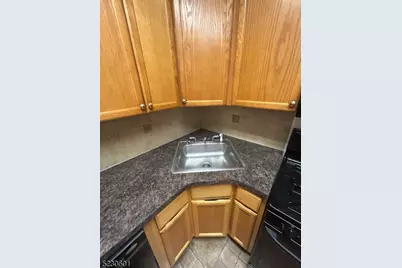 285 Aycrigg Ave #3D, Passaic, NJ 07055 - Photo 11