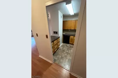 285 Aycrigg Ave #3D, Passaic, NJ 07055 - Photo 7