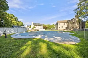 58 Fox Chase Ln, Roxbury Township, NJ 07852 - Photo 27