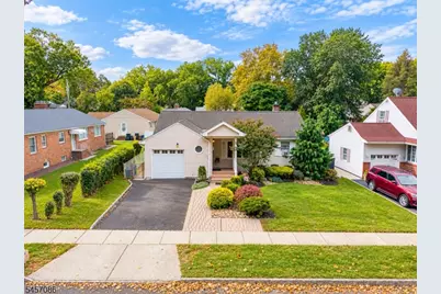 1090 Milton Blvd, Rahway, NJ 07065 - Photo 9
