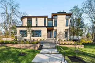 9 Farbrook Dr, Millburn, NJ 07078 - Photo 1