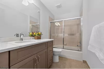22 Pine Court #22, Bedminster Township, NJ 07921 - Photo 17