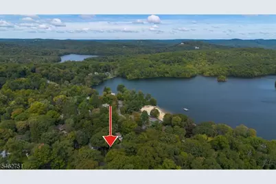 42 Fayson Lake Rd, Kinnelon, NJ 07405 - Photo 31