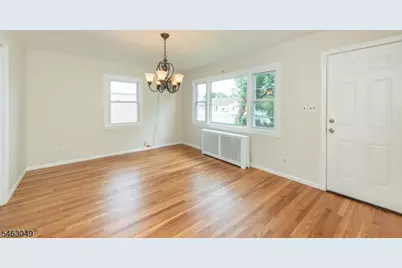 38 Avondale Ave, Clifton, NJ 07013 - Photo 5