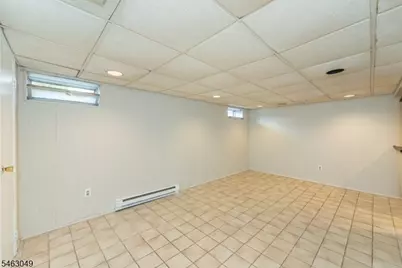 38 Avondale Ave, Clifton, NJ 07013 - Photo 19