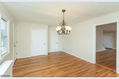 38 Avondale Ave, Clifton, NJ 07013 - Photo 7