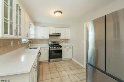 38 Avondale Ave, Clifton, NJ 07013 - Photo 13
