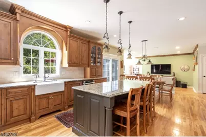 79 Bernard Dr, Bernards Township, NJ 07920 - Photo 15